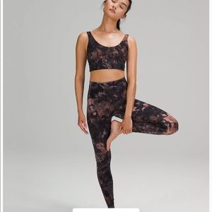 Lululemon Align tights r
Diamond Dye Graphite